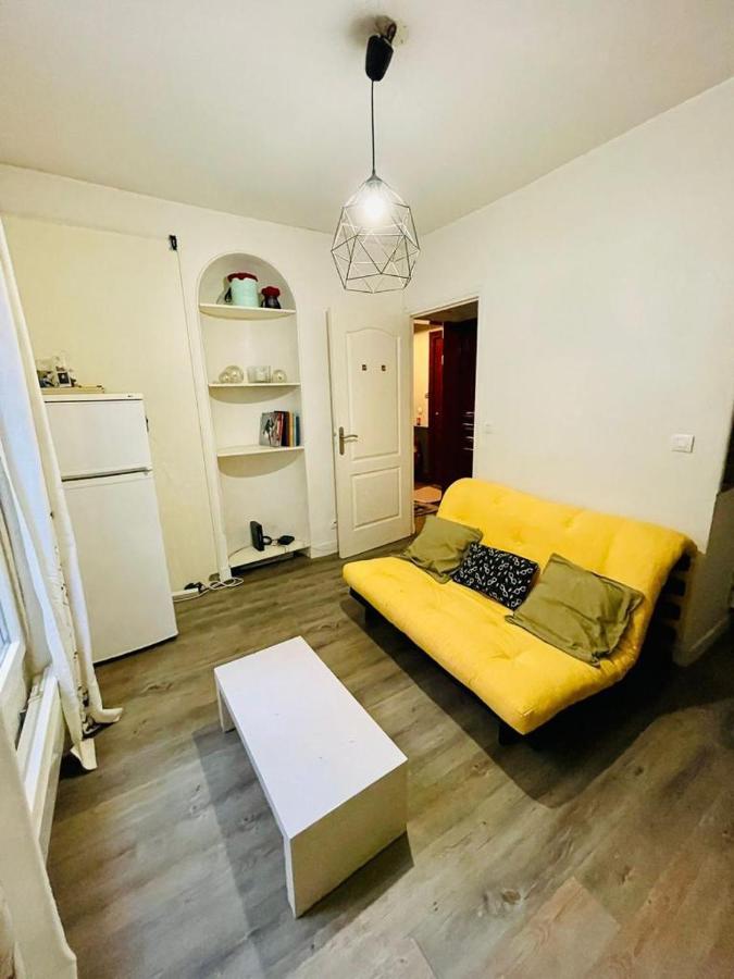 Appartement En Plein Coeur Du 10Eme Et Proche De Plusieurs Gares 巴黎 外观 照片